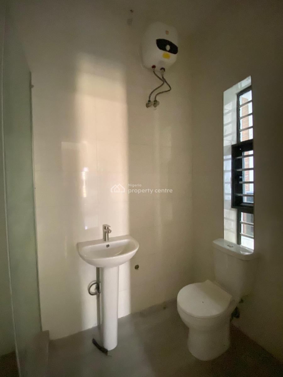 Spectacular 2 Bedrooms Apartment, Abraham Adesanya, Ajah, Lagos, Flat / Apartment for Sale