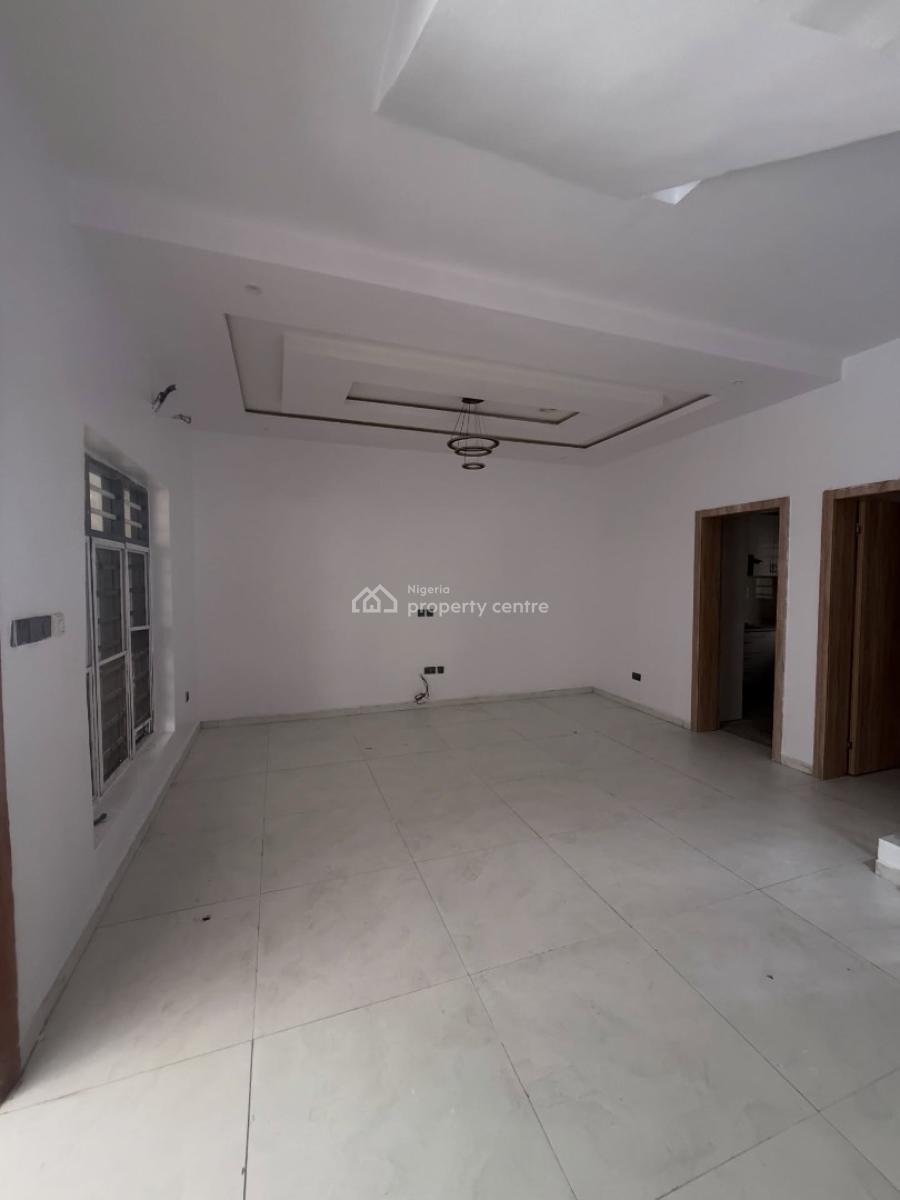 4 Bedroom Terrace with En-suite Rooms, Ikota, Lekki, Lagos, Terraced Duplex for Rent