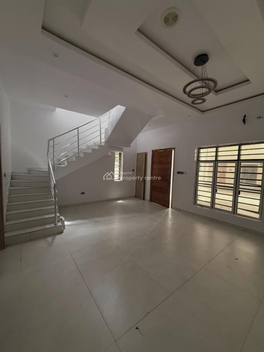 4 Bedroom Terrace with En-suite Rooms, Ikota, Lekki, Lagos, Terraced Duplex for Rent
