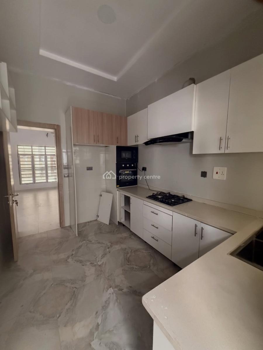 4 Bedroom Terrace with En-suite Rooms, Ikota, Lekki, Lagos, Terraced Duplex for Rent