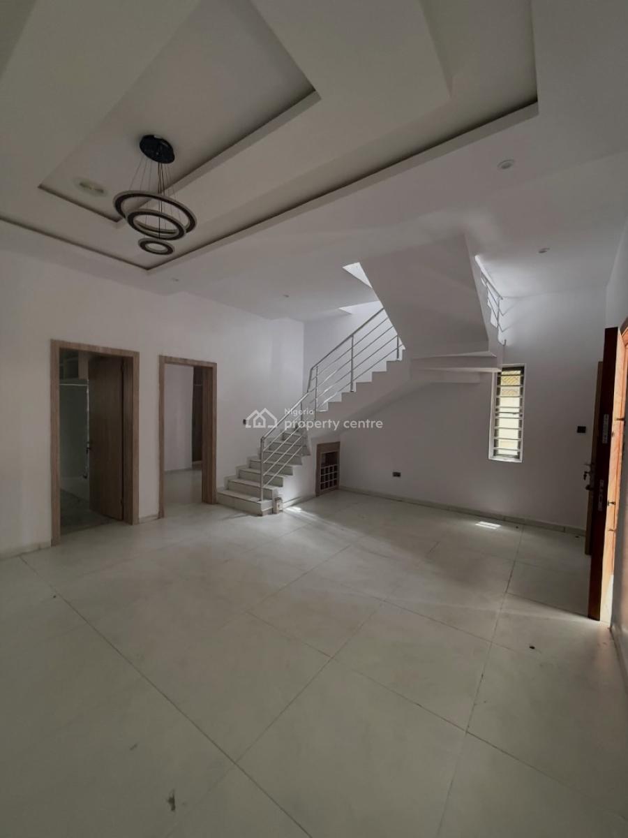 4 Bedroom Terrace with En-suite Rooms, Ikota, Lekki, Lagos, Terraced Duplex for Rent