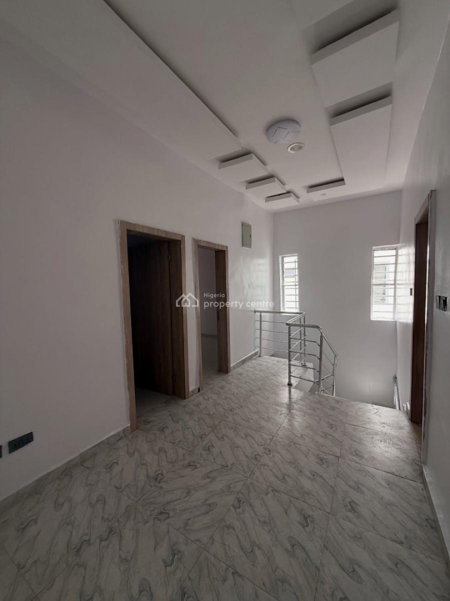4 Bedroom Terrace with En-suite Rooms, Ikota, Lekki, Lagos, Terraced Duplex for Rent