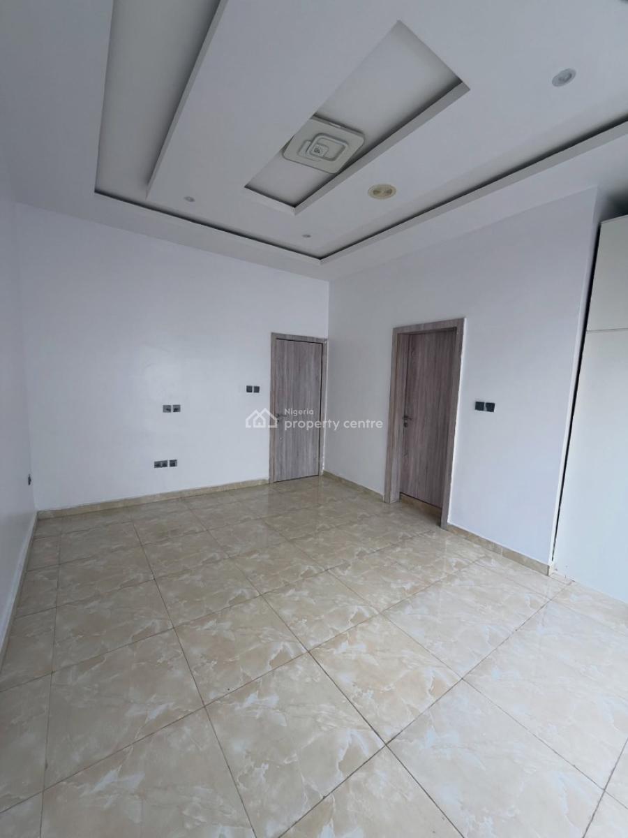 4 Bedroom Terrace with En-suite Rooms, Ikota, Lekki, Lagos, Terraced Duplex for Rent