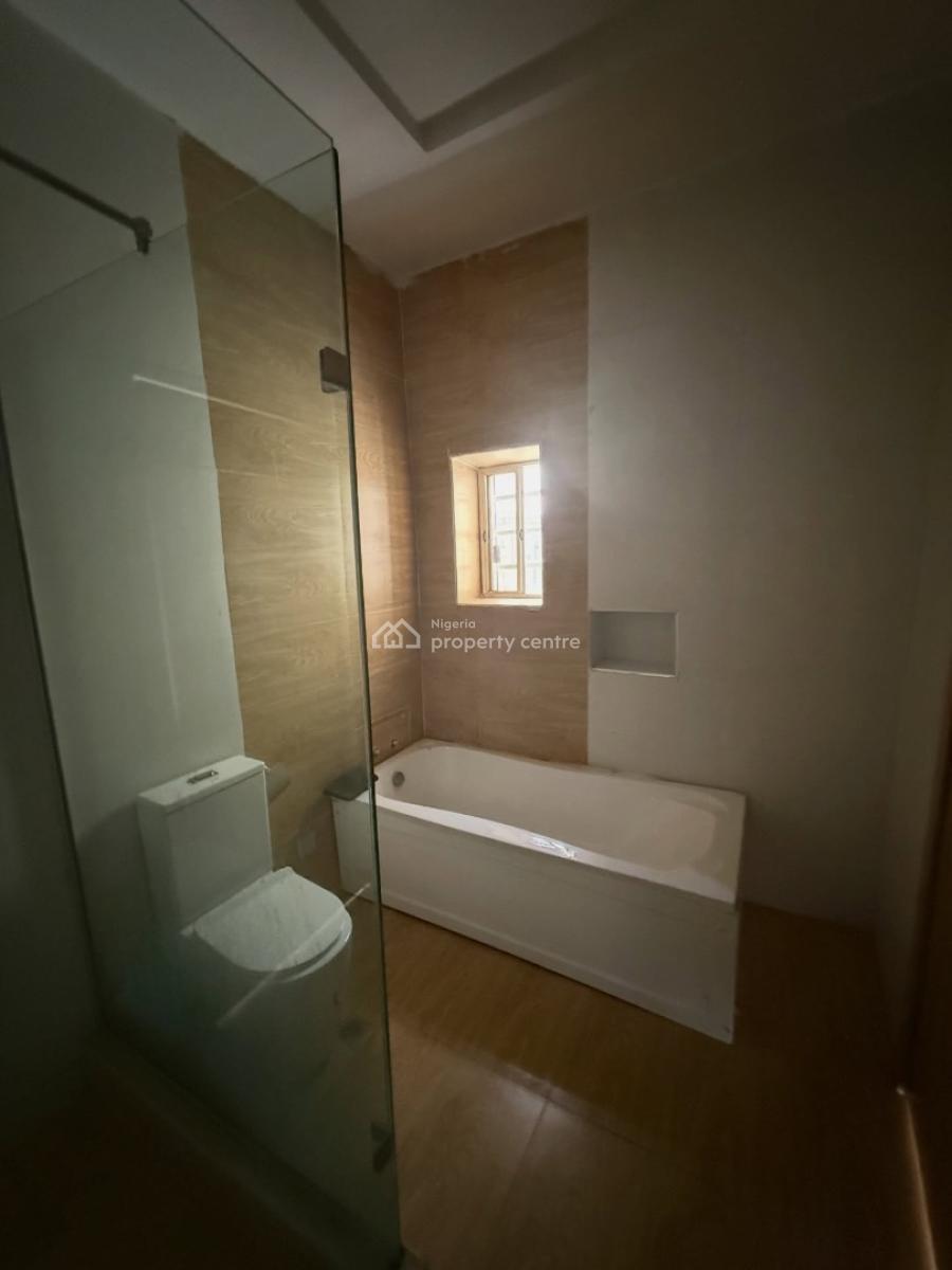 4 Bedroom Terrace with En-suite Rooms, Ikota, Lekki, Lagos, Terraced Duplex for Rent