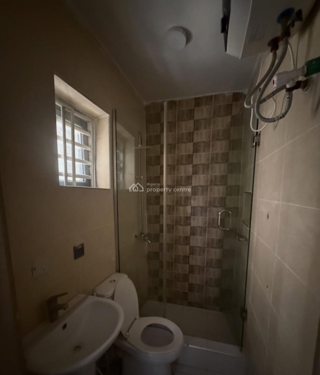 4 Bedroom Terrace with En-suite Rooms, Ikota, Lekki, Lagos, Terraced Duplex for Rent