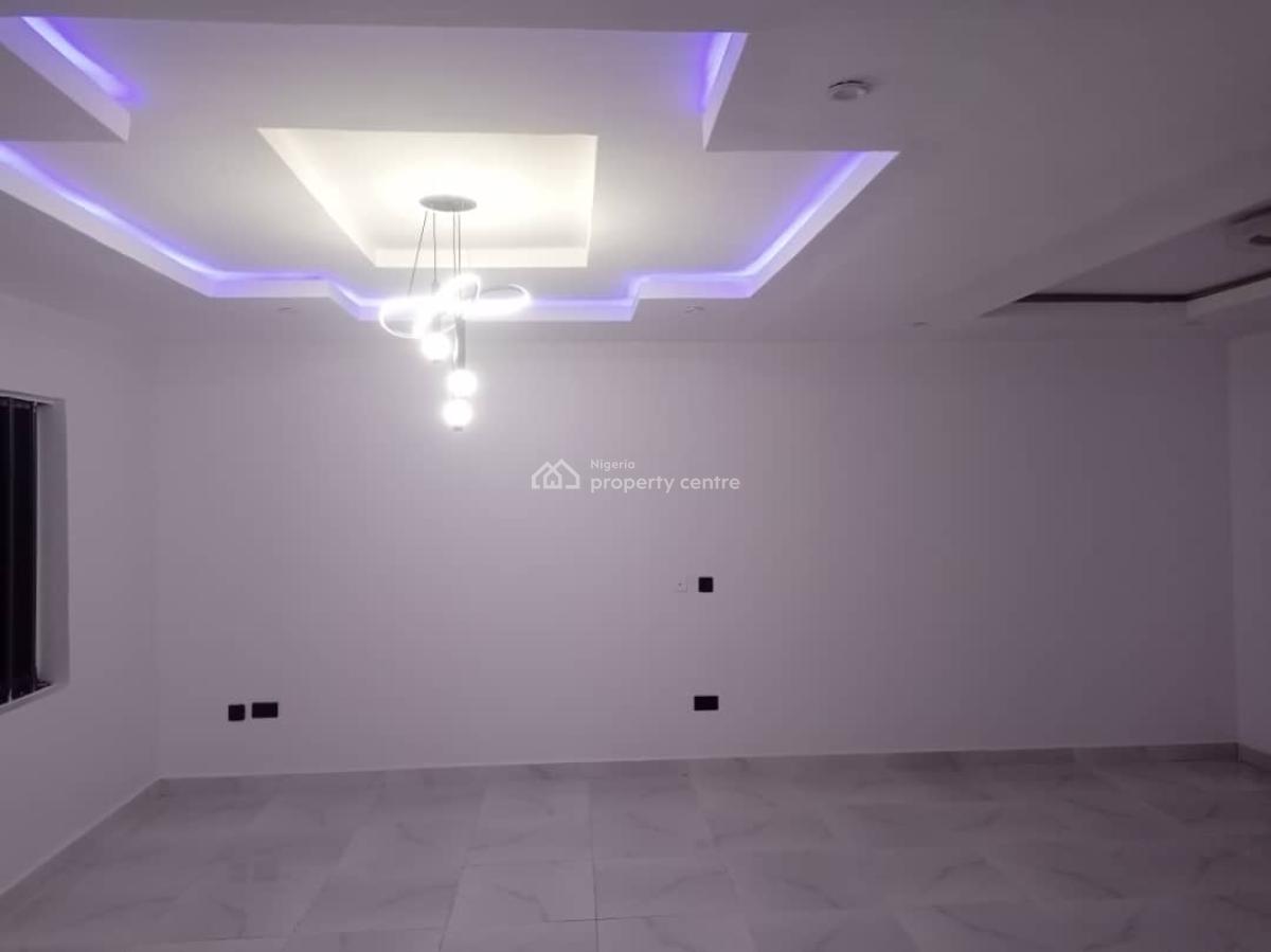 a Luxurious 4 Bedroom Terraced Duplex + Bq, De Castle Max Estate, Ajah, Lagos, Flat / Apartment for Sale