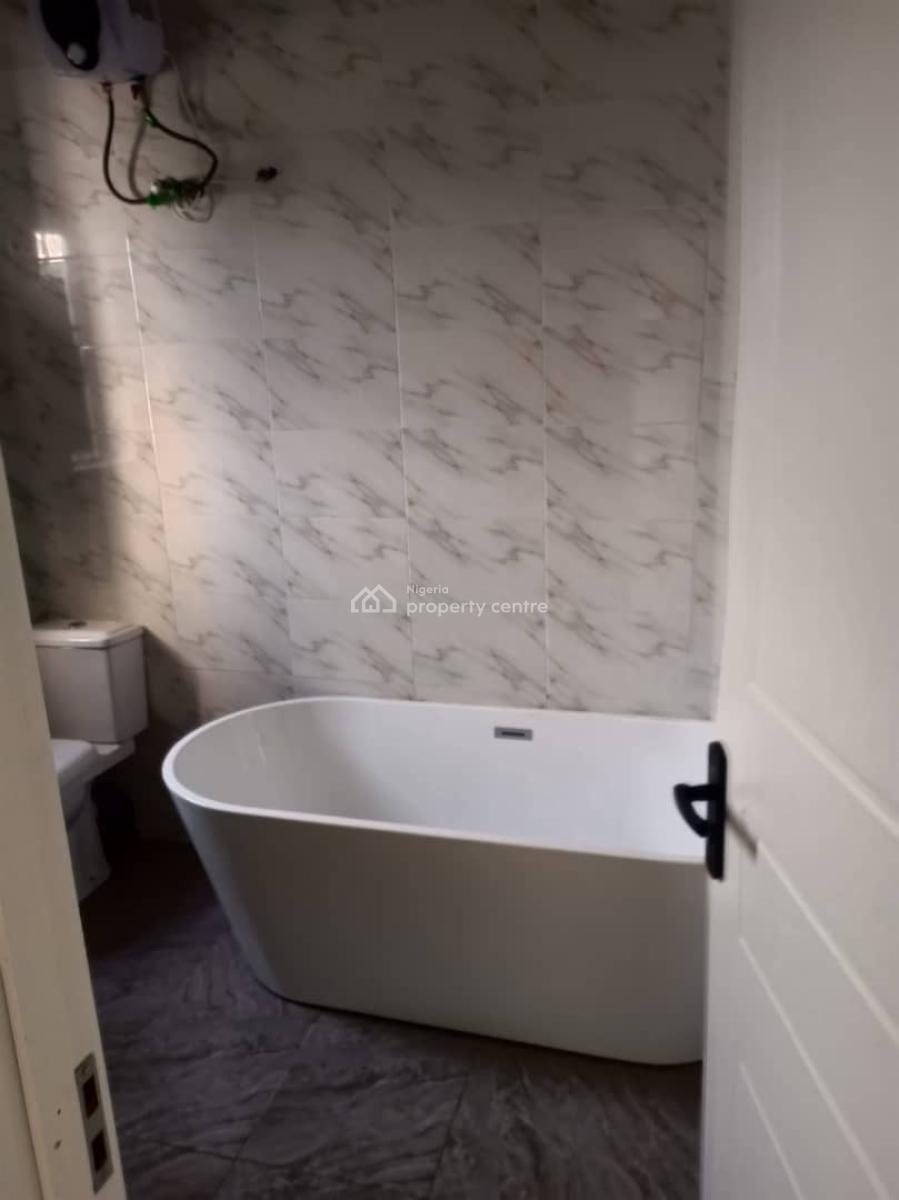 a Luxurious 4 Bedroom Terraced Duplex + Bq, De Castle Max Estate, Ajah, Lagos, Flat / Apartment for Sale