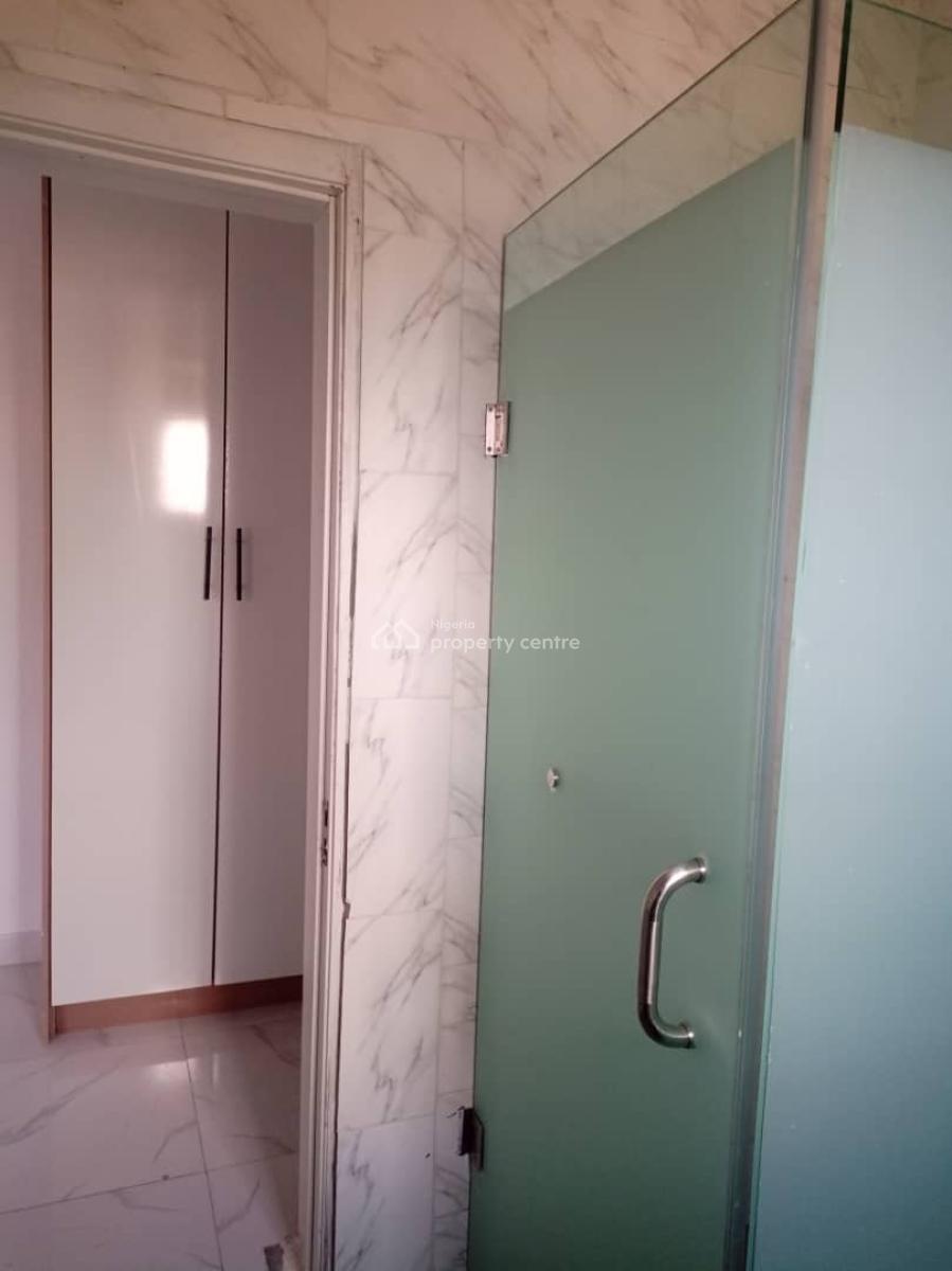 a Luxurious 4 Bedroom Terraced Duplex + Bq, De Castle Max Estate, Ajah, Lagos, Flat / Apartment for Sale