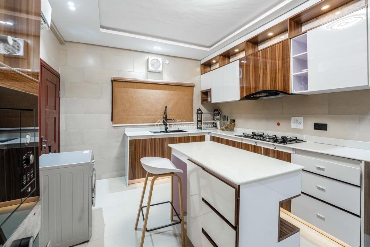 Available 3 Bedroom Apartment in Secured Environment, Ikoyi, Banana Island, Ikoyi, Lagos, Flat / Apartment Short Let