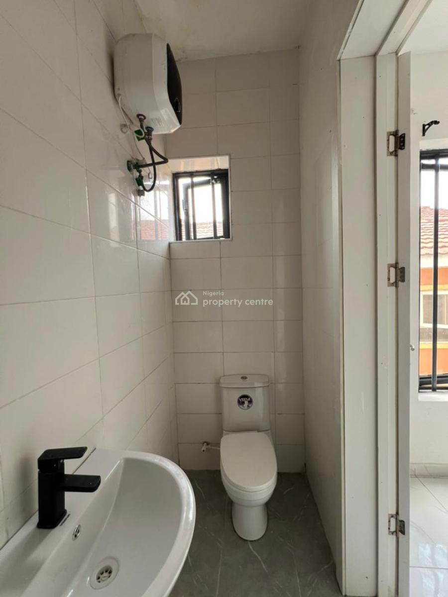 Luxury 4 Bedrooms Terrace, Ajah, Lagos, Terraced Duplex for Rent