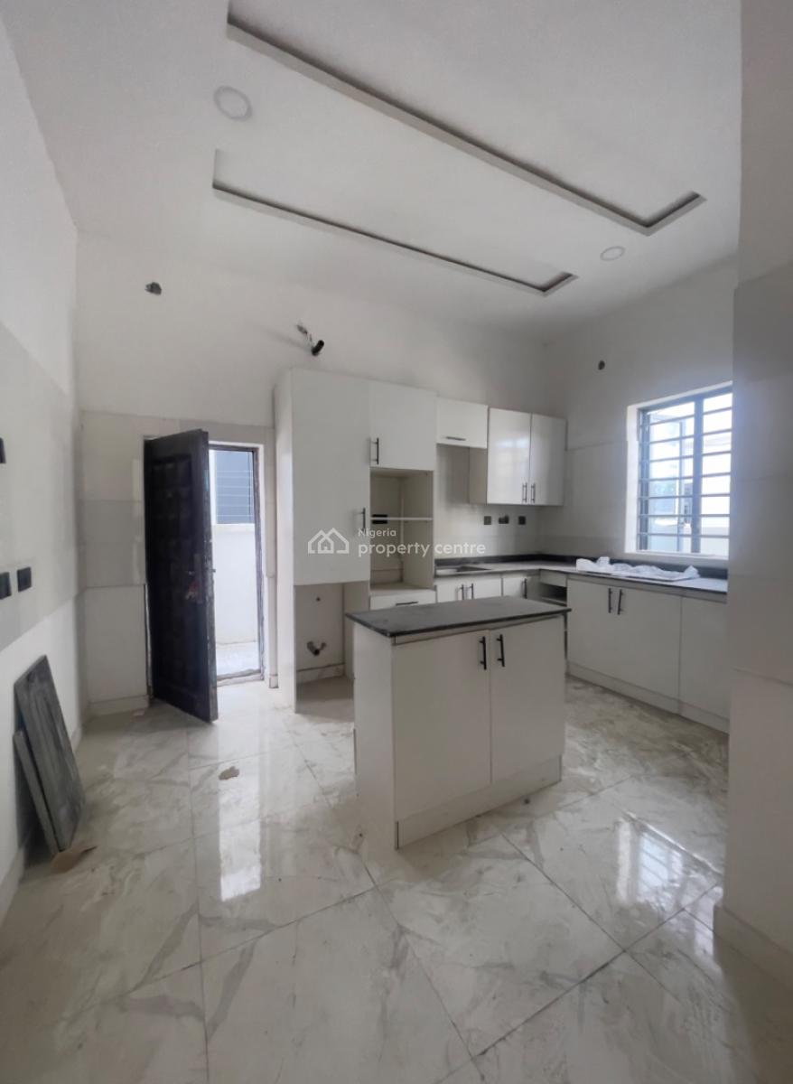 5 Bedrooms Fully Detached Duplex in a Gated Estate, By Blenco, Ajah, Lagos, Detached Duplex for Sale