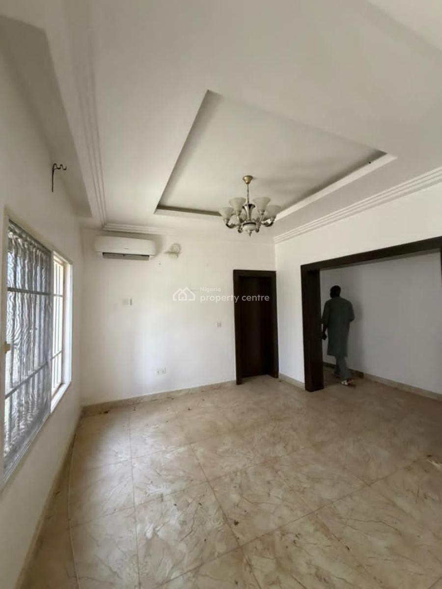 Standard 3 Bedroom Flat, Katampe Extension, Katampe, Abuja, Flat / Apartment for Rent