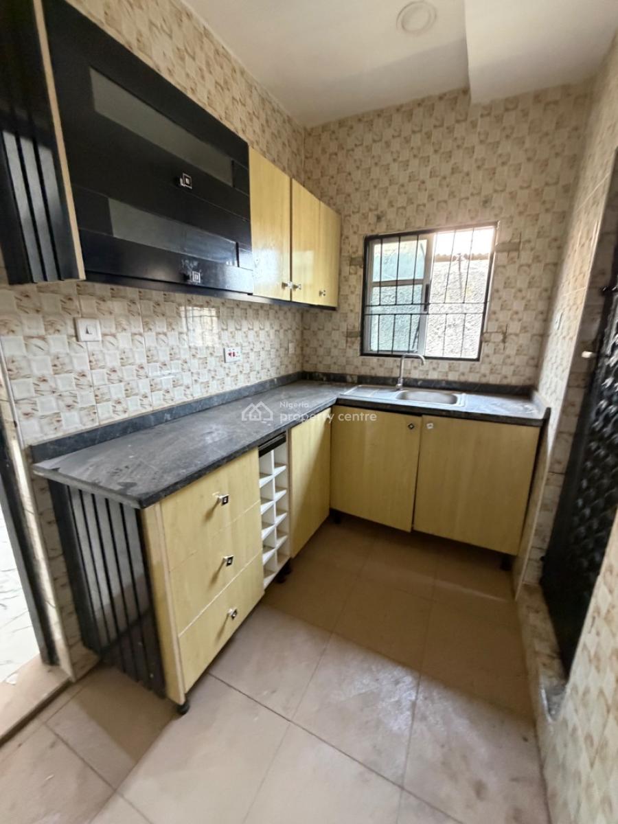 Standard One Bedroom Apartment, Asokoro District, Abuja, Flat / Apartment for Rent