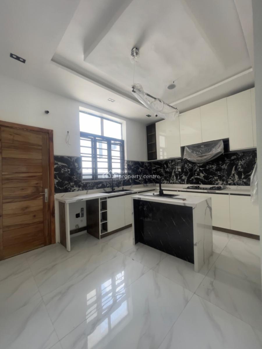 5 Bedroom Fully Detached Built on Two Floors, Chevron, Lekki Phase 2, Lekki, Lagos, Detached Duplex for Sale