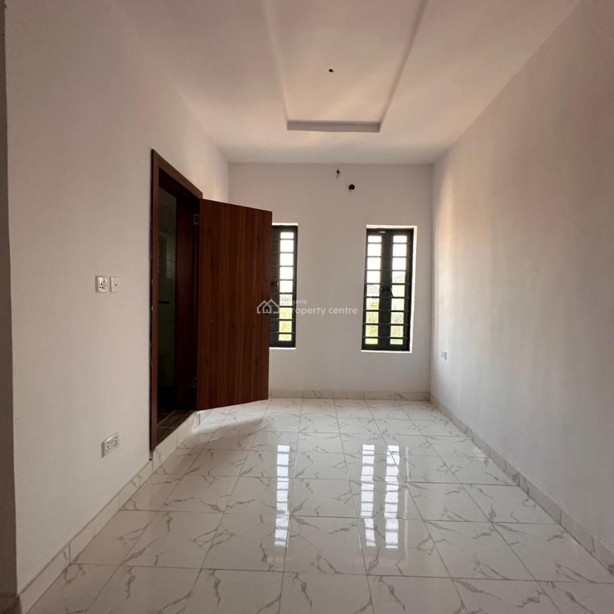 Gorgeous 3 Bedrooms Terraced Duplex, Mobil Road, Ajah, Lagos, Terraced Duplex for Sale