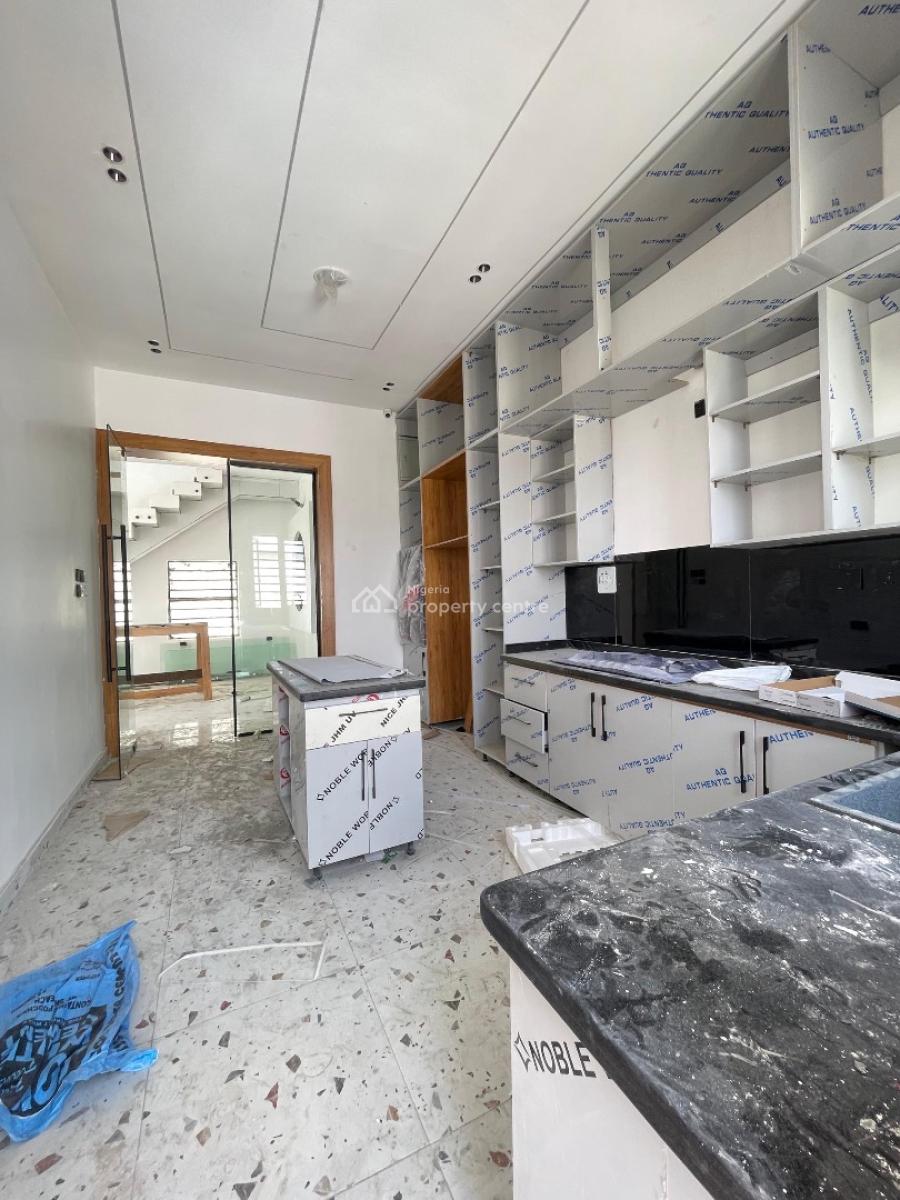 a Well Built 4 Bedroom Detached Home, Orchid Road, Lekki, Lagos, Detached Duplex for Sale