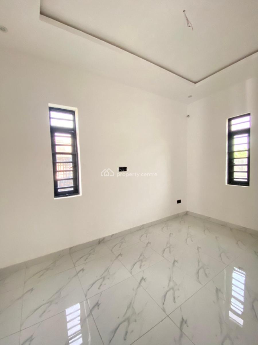 Luxury 3 Bedrooms Apartment with Gym, Swimming Pool, Ajah, Lagos, Flat / Apartment for Sale