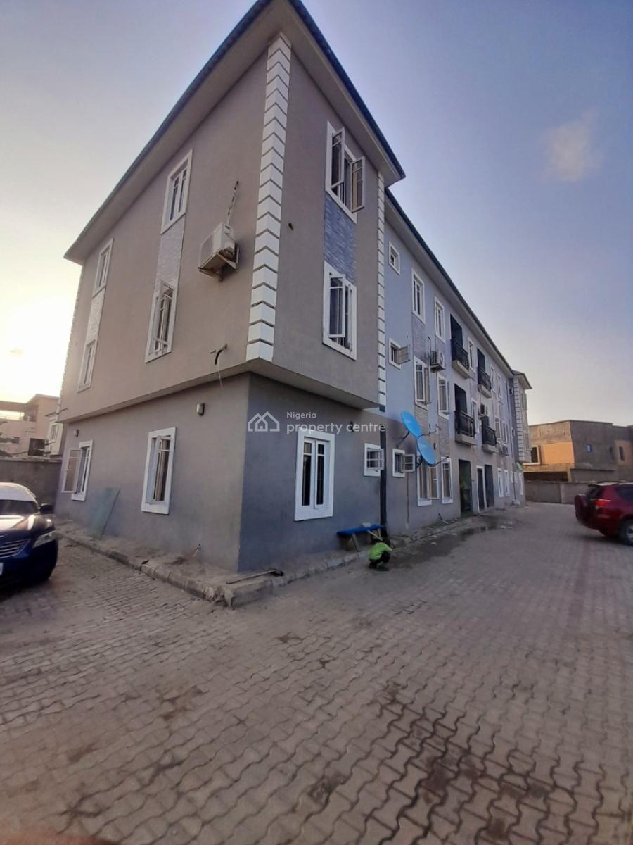Spacious 3-bedroom Apartment for at Maroko, Off Mobi Road, Maroko, Off Mobi Road, Ajah, Lagos, Terraced Duplex for Rent