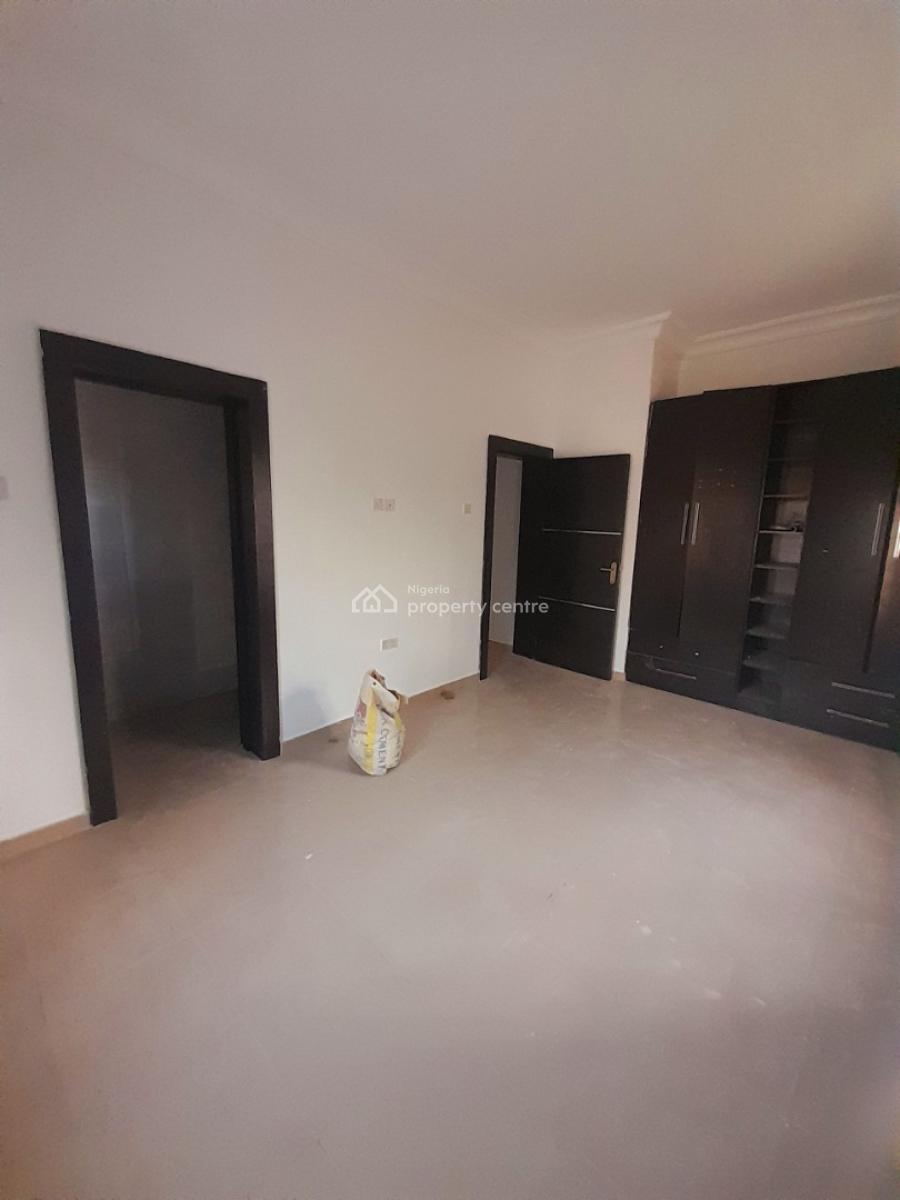 Spacious 3-bedroom Apartment for at Maroko, Off Mobi Road, Maroko, Off Mobi Road, Ajah, Lagos, Terraced Duplex for Rent