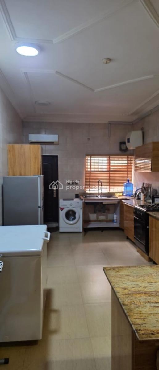 4 Bedroom Semi Detached Duplex with Bq, Lekki Phase 1, Lekki, Lagos, Semi-detached Duplex for Rent