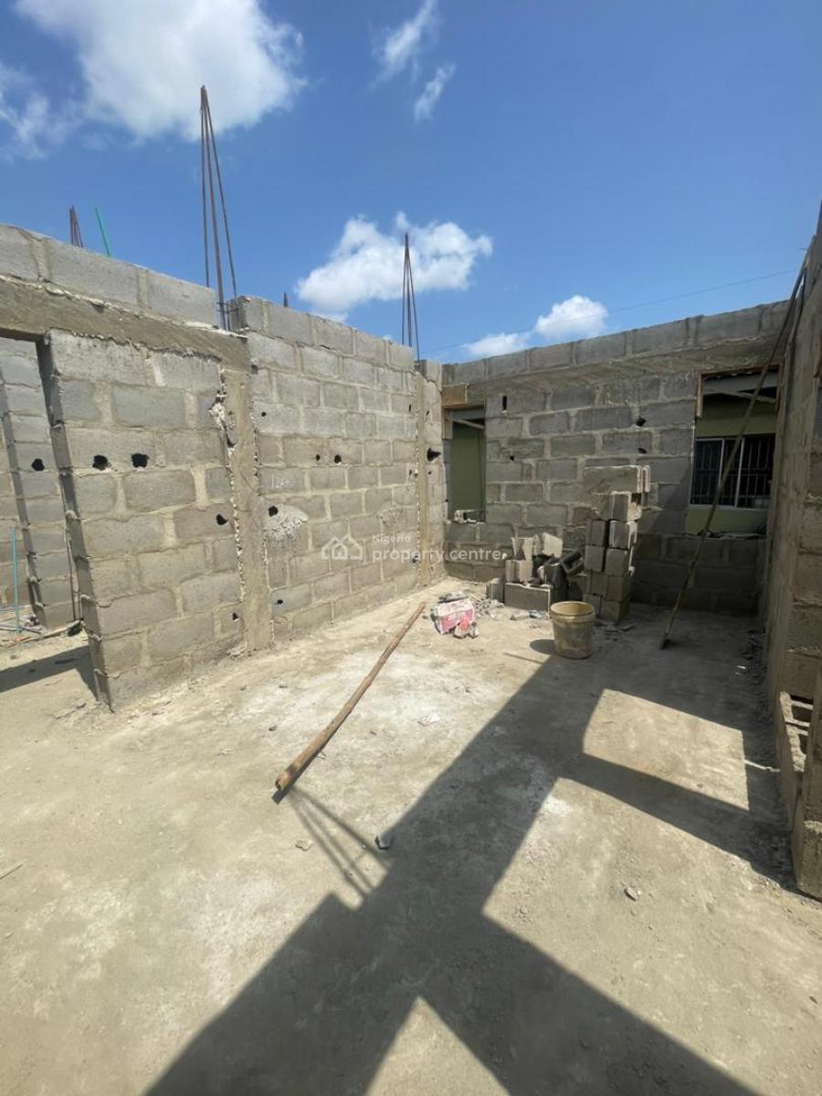 High-yield Apartments for Lease, 0ff Cole Street Via Olufemi By Ogunlana Drive, Surulere, Lagos, Mini Flat (room and Parlour) for Rent