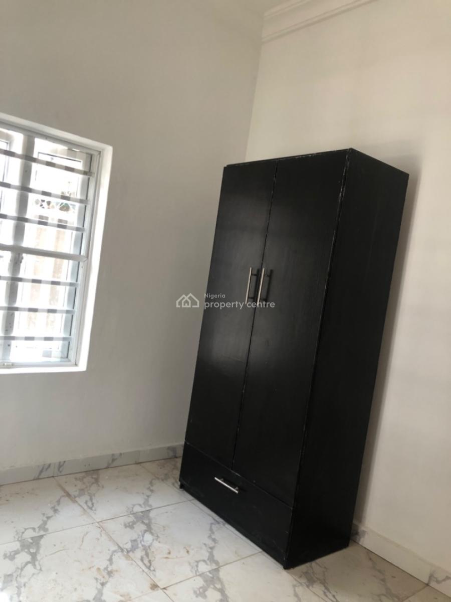 Nice 2 Bedroom in a Good Estate, Opp Ck 10, Magboro, Ogun, Flat / Apartment for Rent