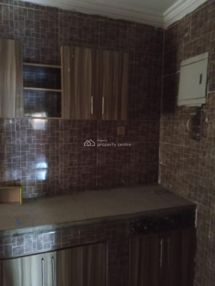 3 Bedroom Flat with Pop -- Downstairs, Gb Axis, Araromi Bus Stop, Lasu Igando Expressway, Akesan, Alimosho, Lagos, Flat / Apartment for Rent