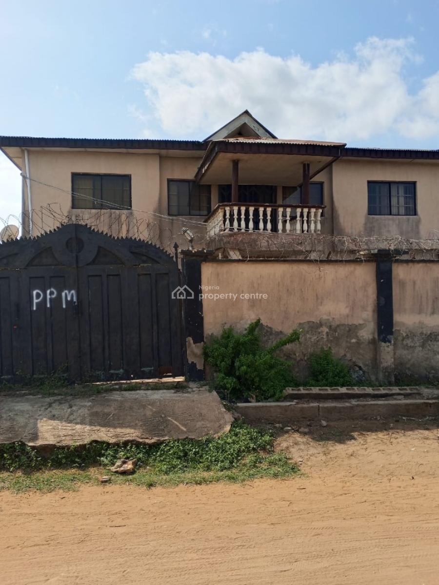 5 Bedroom Duplex with Ample Children Arena Ensuit, Afolabi Bus Stop, Lasu Igando Expressway Igando, Akesan, Alimosho, Lagos, Terraced Bungalow for Sale