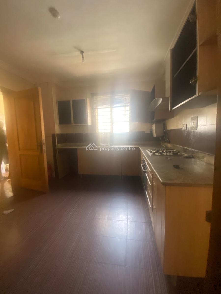 Luxury 3 Bedroom Flat, Admiraty Way, Lekki Phase 1, Lekki, Lagos, Flat / Apartment for Rent
