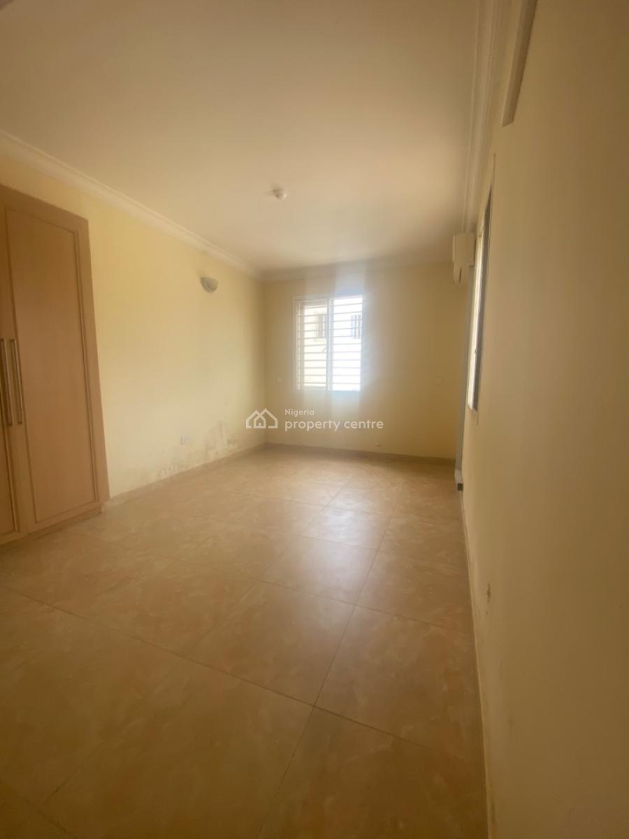 Luxury 3 Bedroom Flat, Admiraty Way, Lekki Phase 1, Lekki, Lagos, Flat / Apartment for Rent