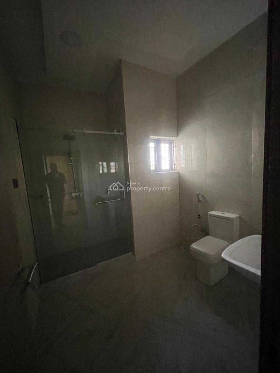 5 Bedroom Semi Detached Duplex with Bq, Life Camp, Abuja, Semi-detached Duplex for Rent