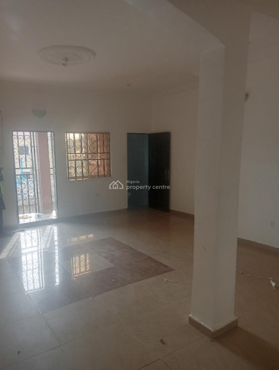 Spacious Clean 3 Bedroom Now Available, Mabuchi Main, Mabushi, Abuja, Flat / Apartment for Rent