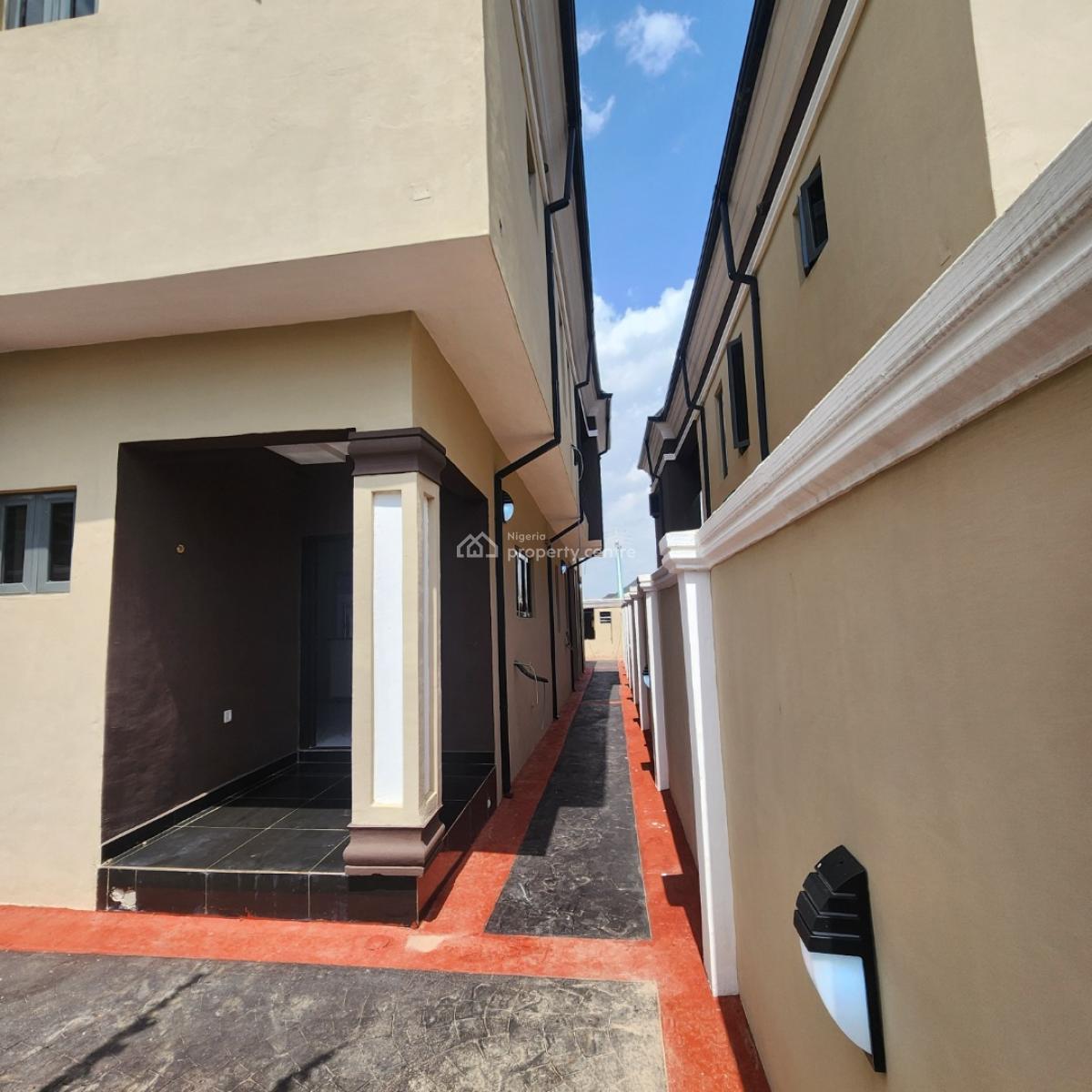 5 Bedrooms Luxurious Duplex with Room Self-contained Bq, Malami Estate, Oluyole Extension Ibadan, Oluyole, Oyo, Detached Duplex for Sale
