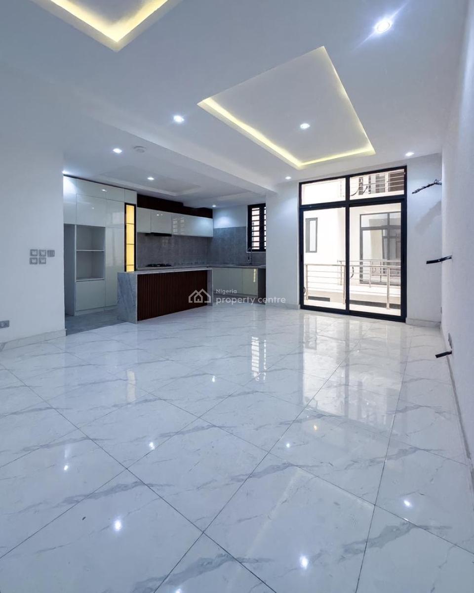 Fully Serviced 2bedroom Apartment with a Pool, Elevator, Central Gas, Lekki Phase 1, Lekki, Lagos, House for Sale