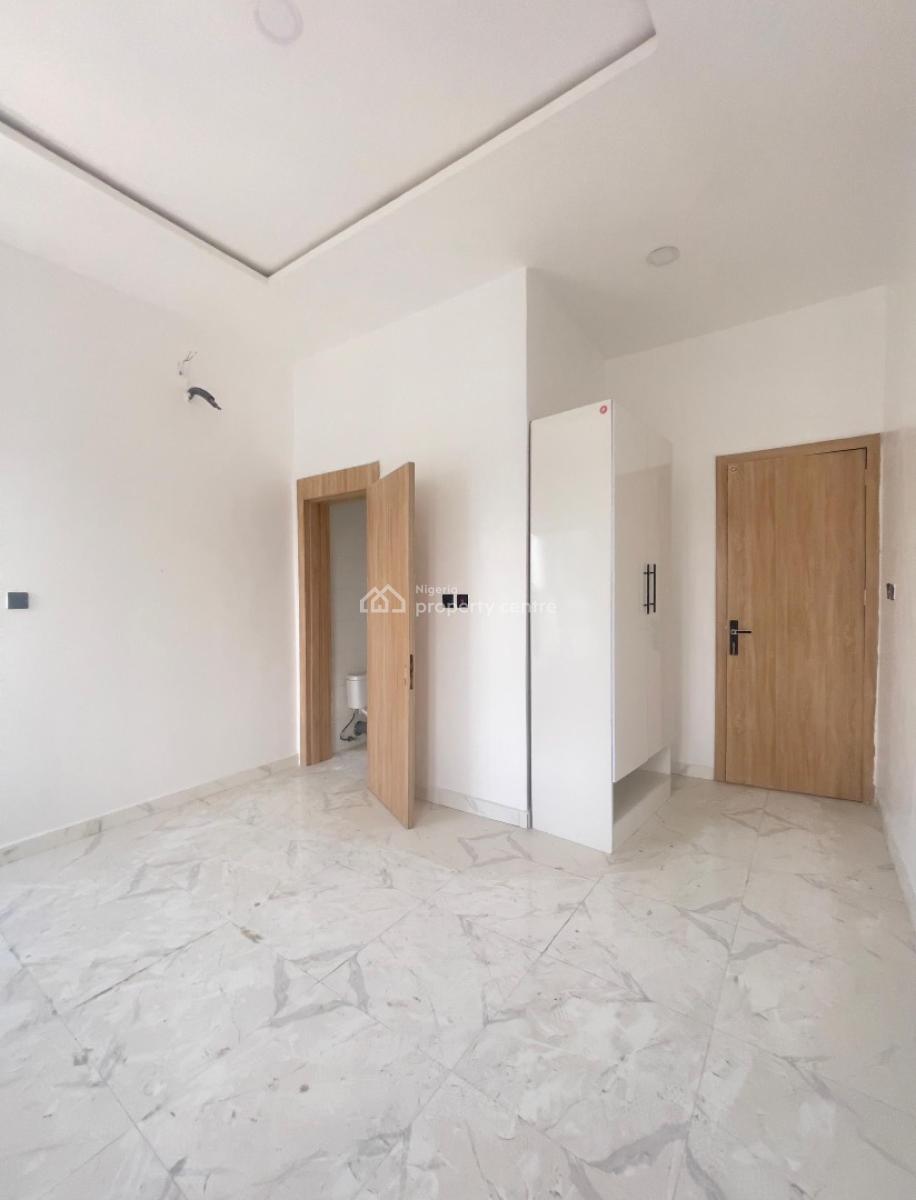 5 Bedroom Fully Detached Duplex with a Spacious Living Room, Bq, Sangotedo, Ajah, Lagos, Detached Duplex for Sale
