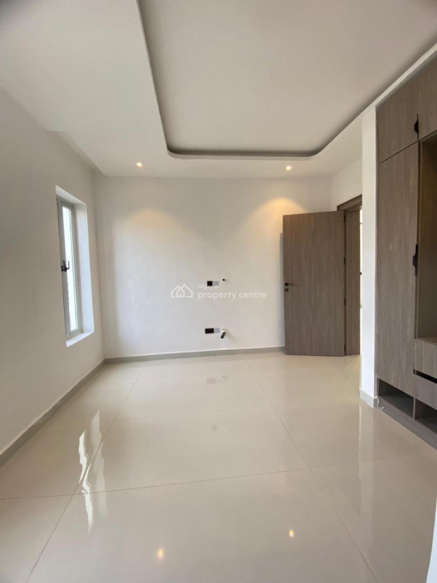 Brand New 2 Bedroom Apartment, Lekki Phase 1, Lekki, Lagos, Flat / Apartment for Sale