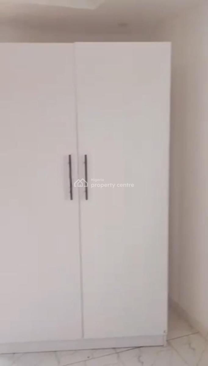 Lovely 2 Bedroom Flat, Off Bayo Oywale Street, Ago Palace, Isolo, Lagos, Flat / Apartment for Rent