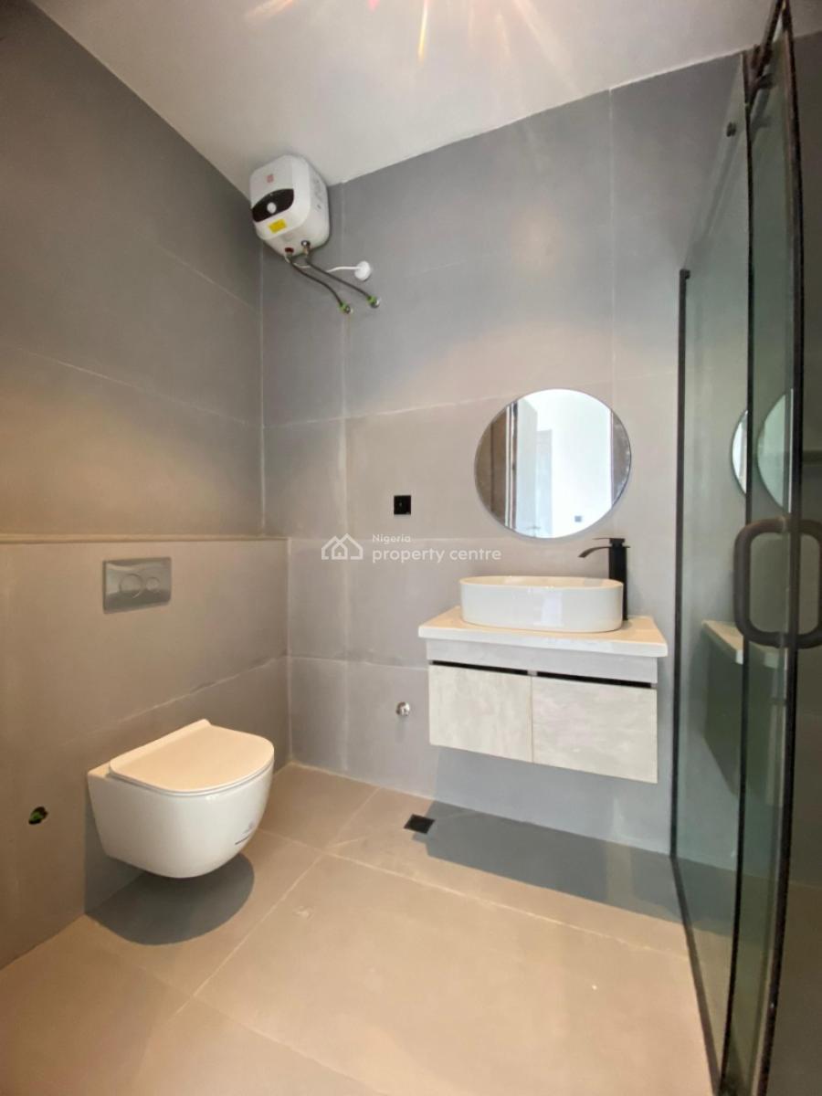 Brand New 2 Bedroom Maisonette with Bq, Lekki Phase 1, Lekki, Lagos, Flat / Apartment for Sale