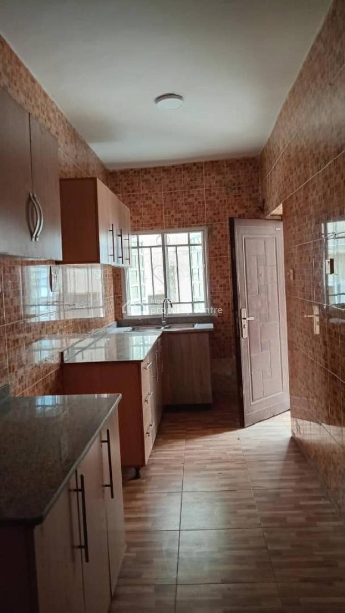 Big and Spacious 2 Bedroom Standard Apartment in an Estate, Osapa, Lekki, Lagos, Flat / Apartment for Rent