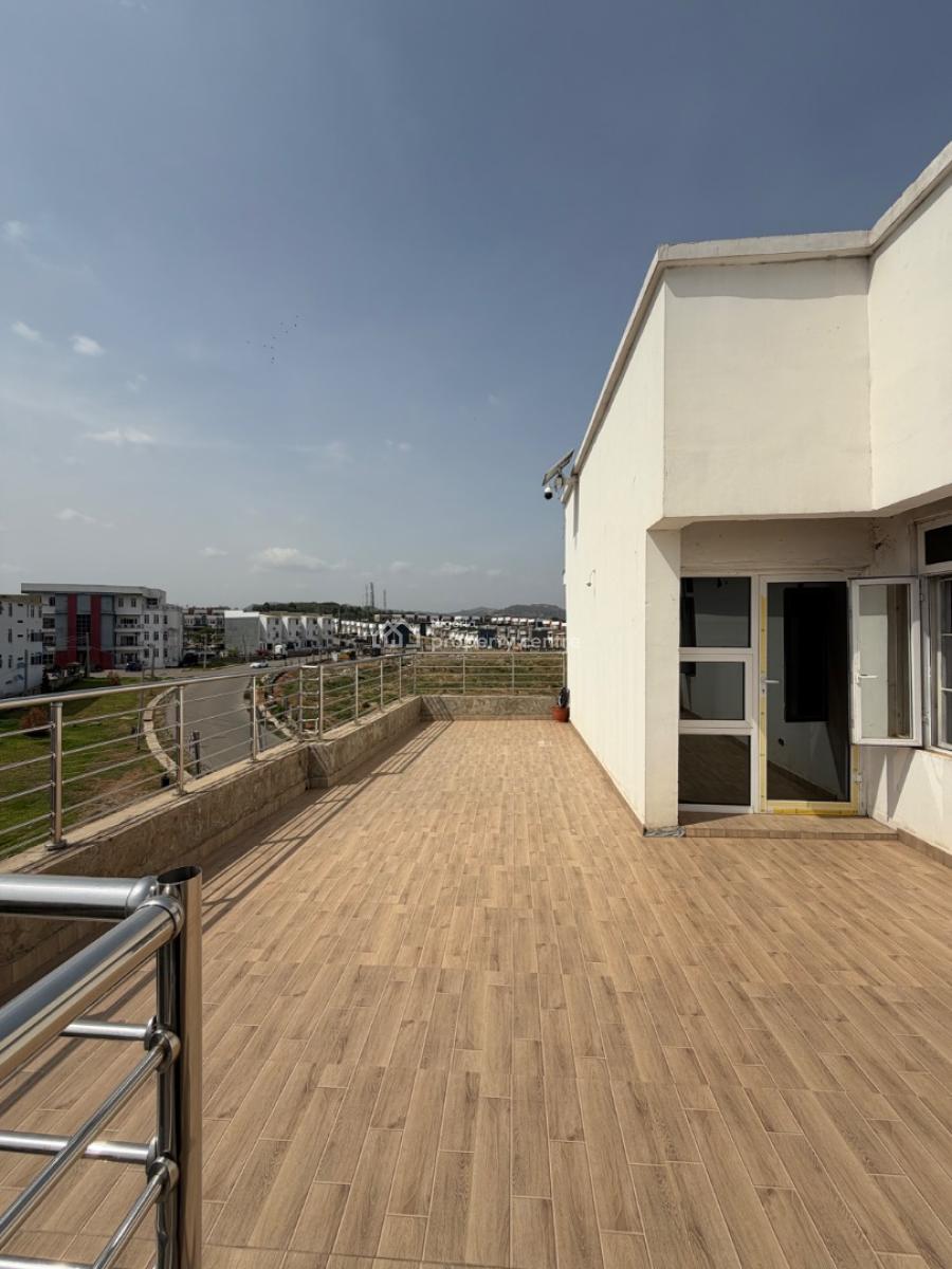 Neatly Renovated 3 Bedrooms Penthouse with a Bq Available, Gwarinpa, Abuja, Flat / Apartment for Rent