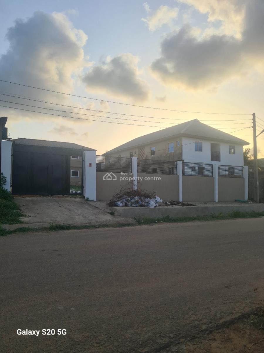 Standard Plot with 2 Bedroom Ensuite (upstairs), Radio Estate Off Awolowo Road, Ikorodu, Lagos, Residential Land for Sale