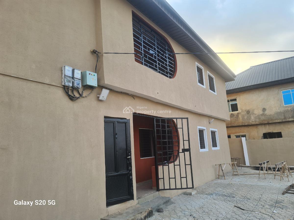 Standard Plot with 2 Bedroom Ensuite (upstairs), Radio Estate Off Awolowo Road, Ikorodu, Lagos, Residential Land for Sale
