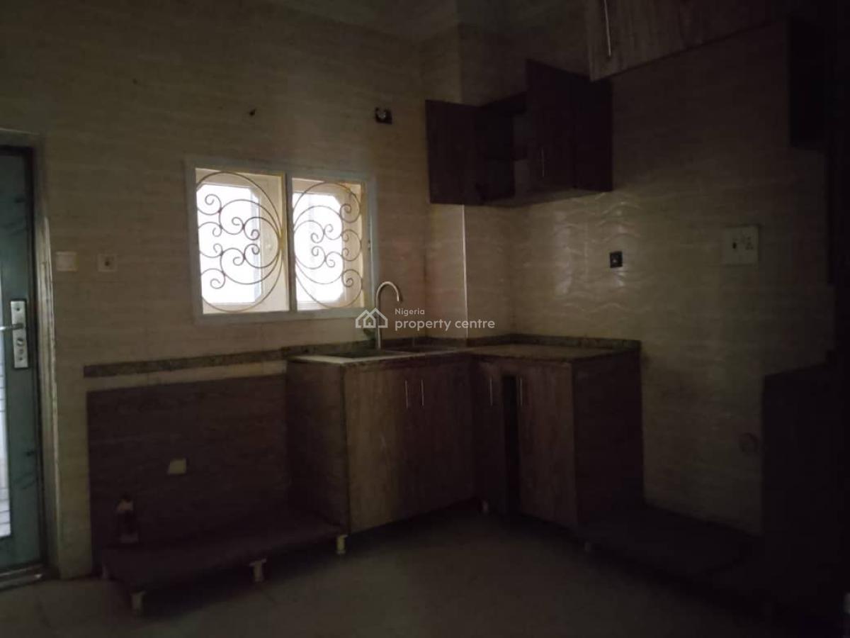 a Very Good Spacious 2-bedroom Flat, Jahi, Abuja, Flat / Apartment for Rent