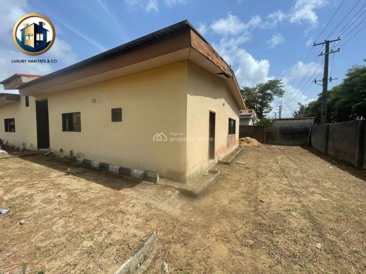 6 Bedroom Bungalow Consisting of 5 Bedrooms, a Penthouse & a Bq, Mayfair Gardens Estate, Awoyaya, Ibeju Lekki, Lagos, Detached Bungalow for Sale