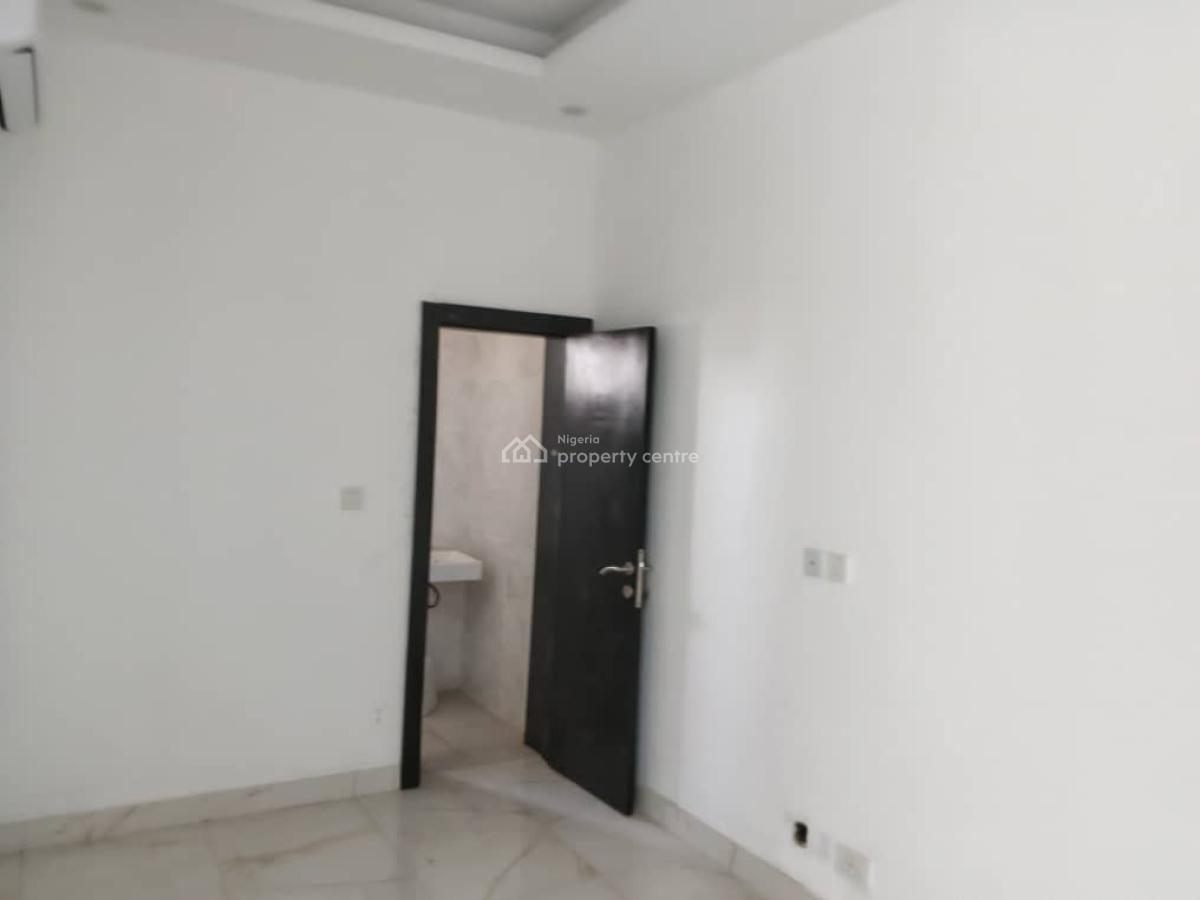 Tastfully Finished and Partly Furnished 3 Bedroom Apartment +1 Room Bq, Gra Ikeja Lagos, Ikeja, Lagos, Flat / Apartment for Rent