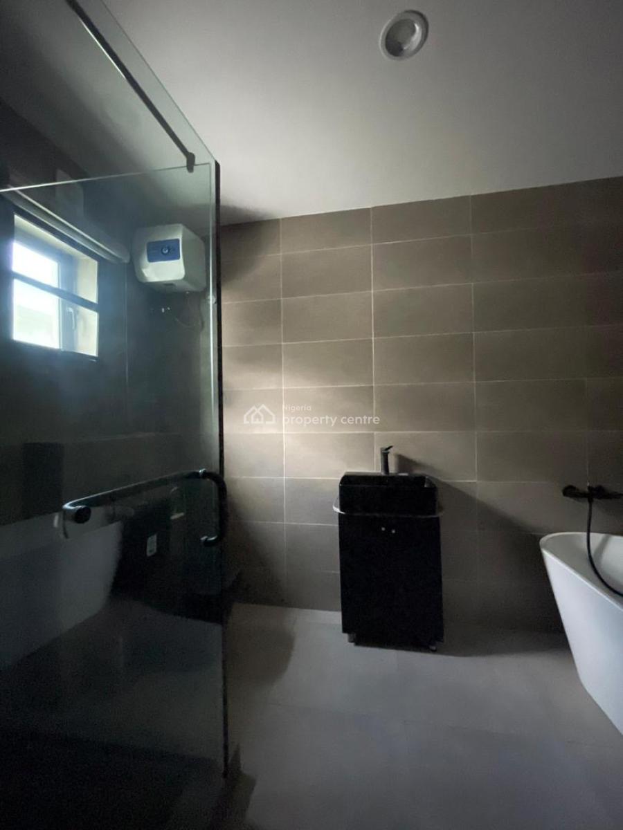 Fully Fitted 4 Bedroom Terrace Duplex with Bq, Lekki Phase 1, Lekki, Lagos, Terraced Duplex for Sale