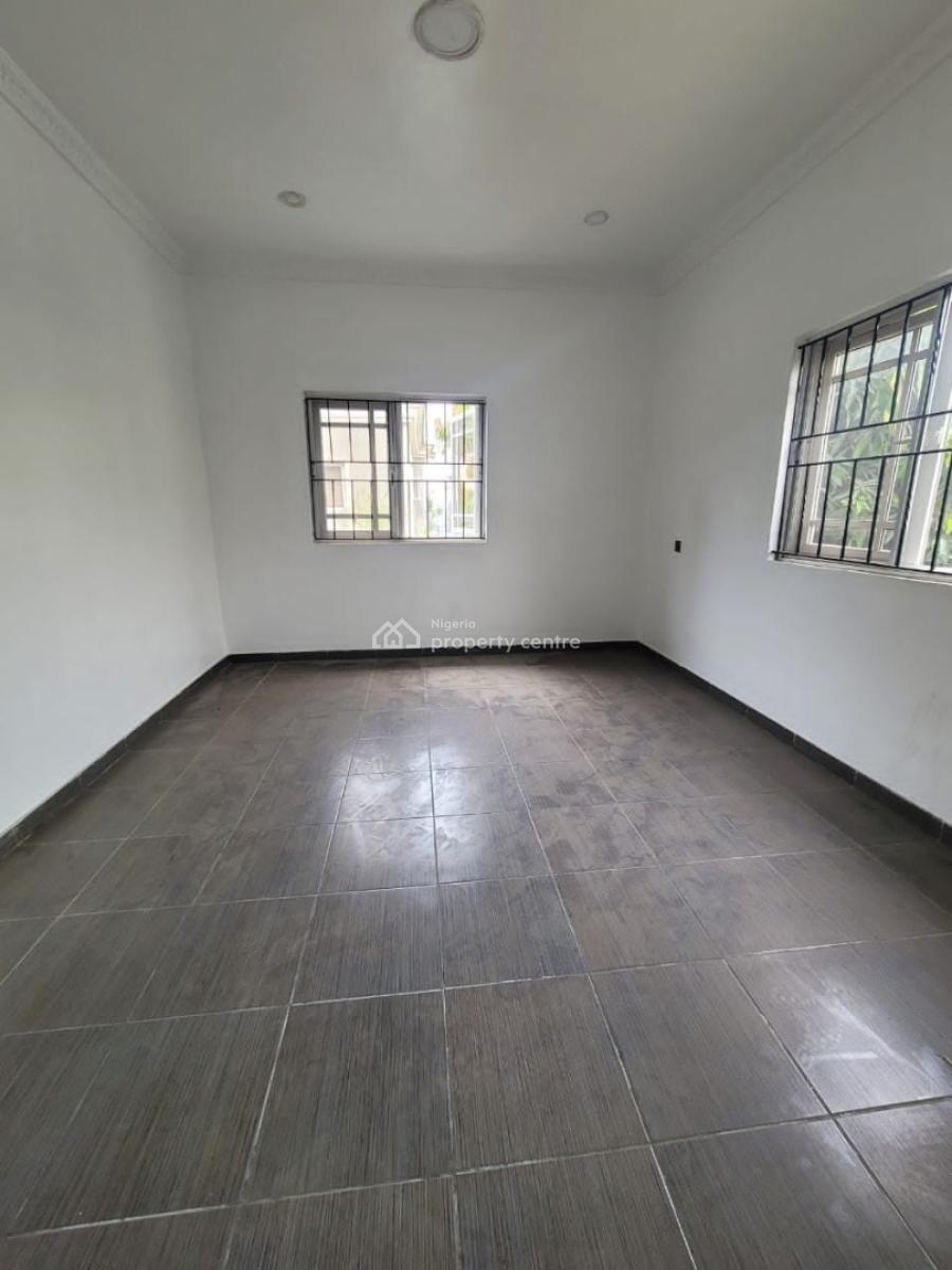 Cozy 2 Bedroom Flat, Lekki Phase 1, Lekki, Lagos, Flat / Apartment for Rent