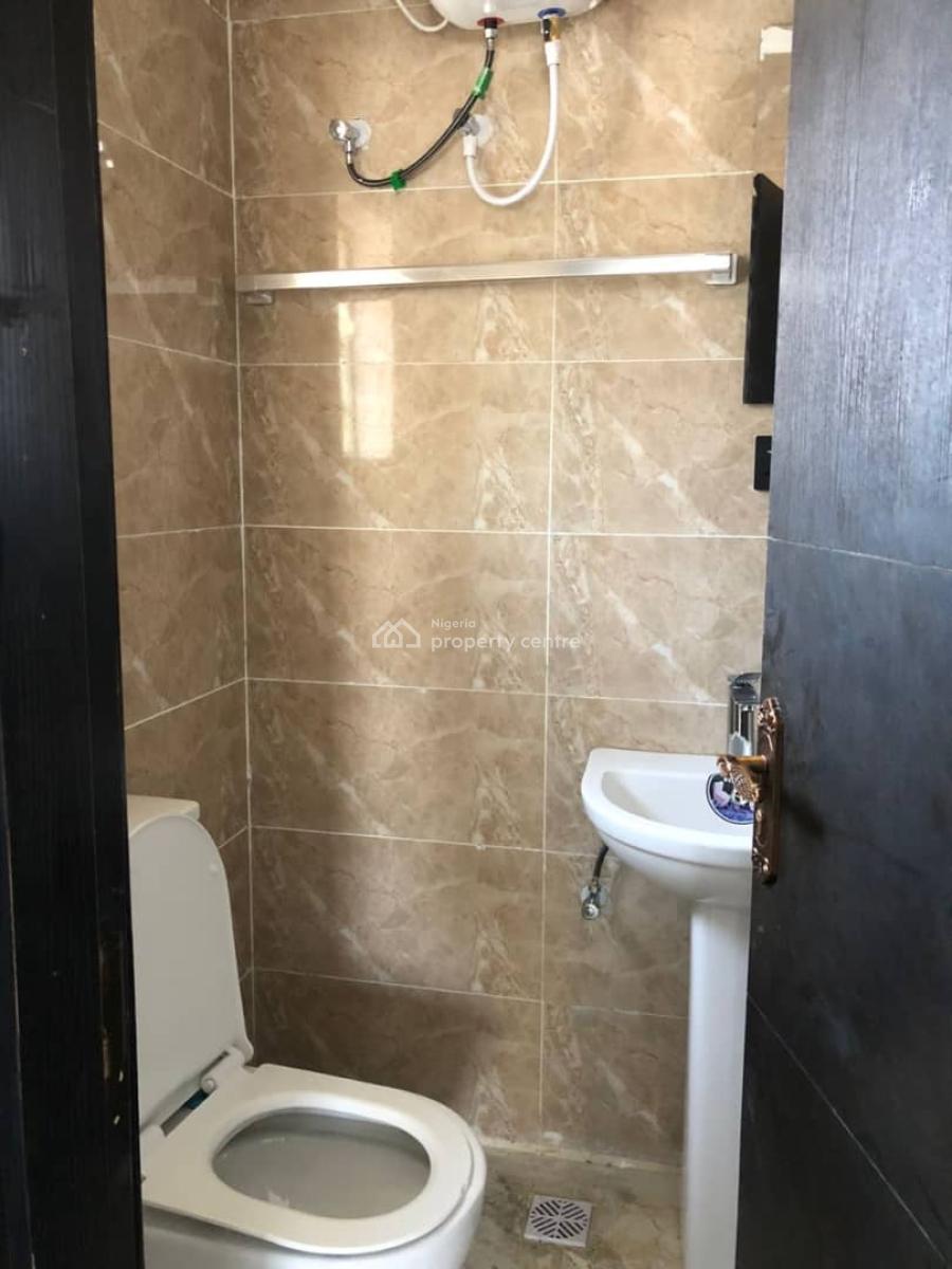 Fully Equipped Unisex Salon Shop, Ado, Ajah, Lagos, Shop for Rent