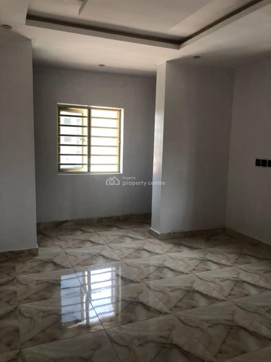 Fully Equipped Unisex Salon Shop, Ado, Ajah, Lagos, Shop for Rent