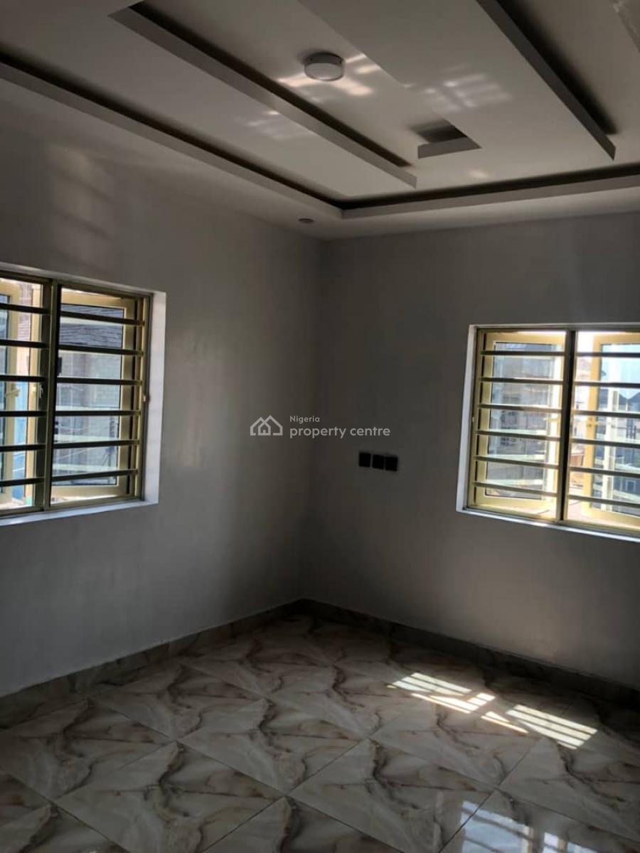 Fully Equipped Unisex Salon Shop, Ado, Ajah, Lagos, Shop for Rent